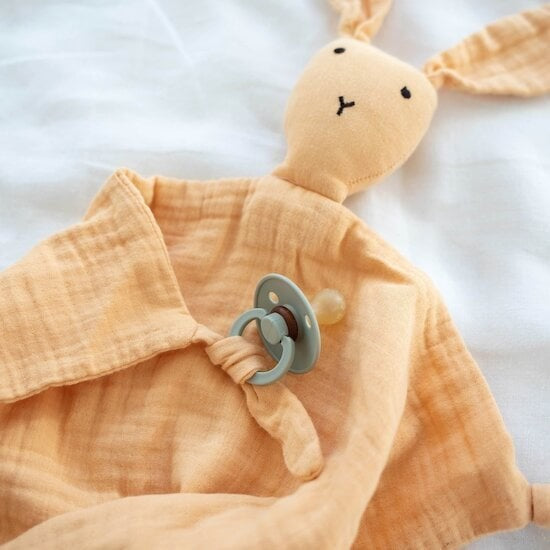 Bemini Bunny Schmusetuch aus Baumwollmusselin in Apricot Biscuit, 40 cm